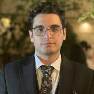 اشکان هنرمندیان