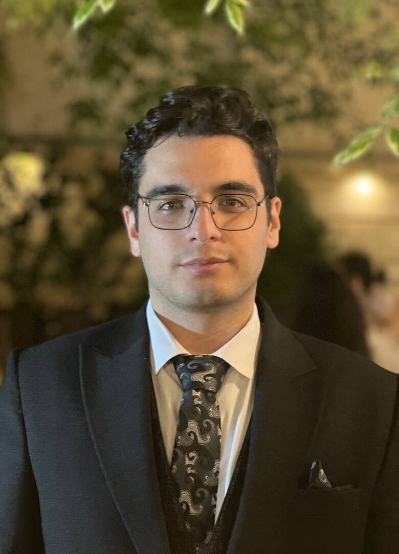 اشکان هنرمندیان